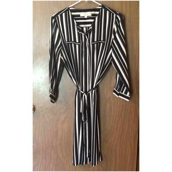 Black and White Collarless Striped Shirtdress - Picture 1 of 10